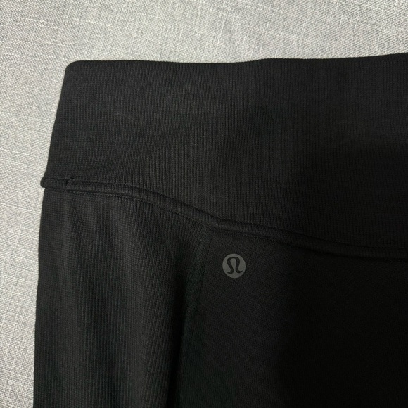 Lululemon Scuba High Rise Mini Skirt Black Size Large XL NWT - Picture 7 of 9